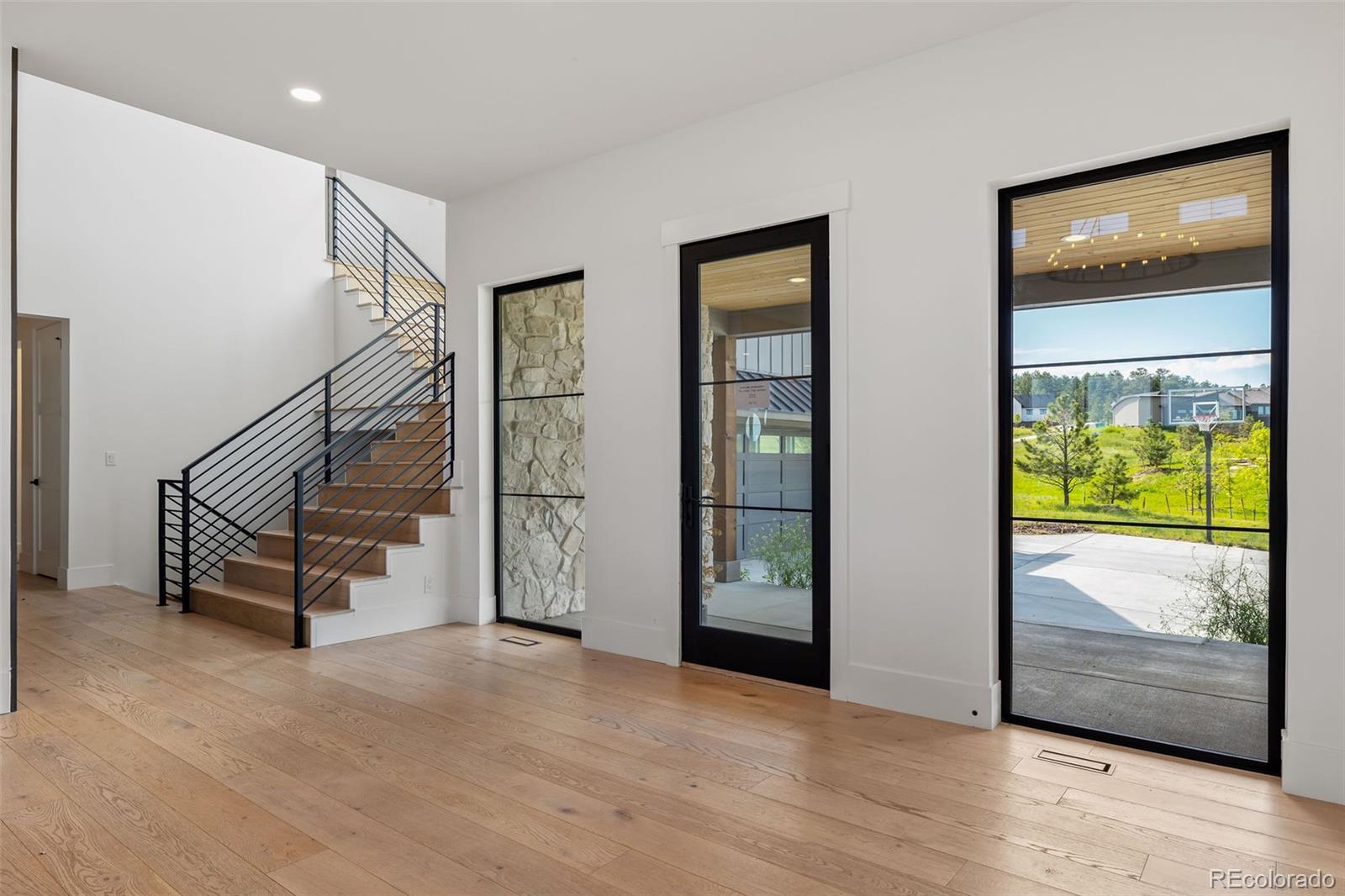 2442 Fox View Trail