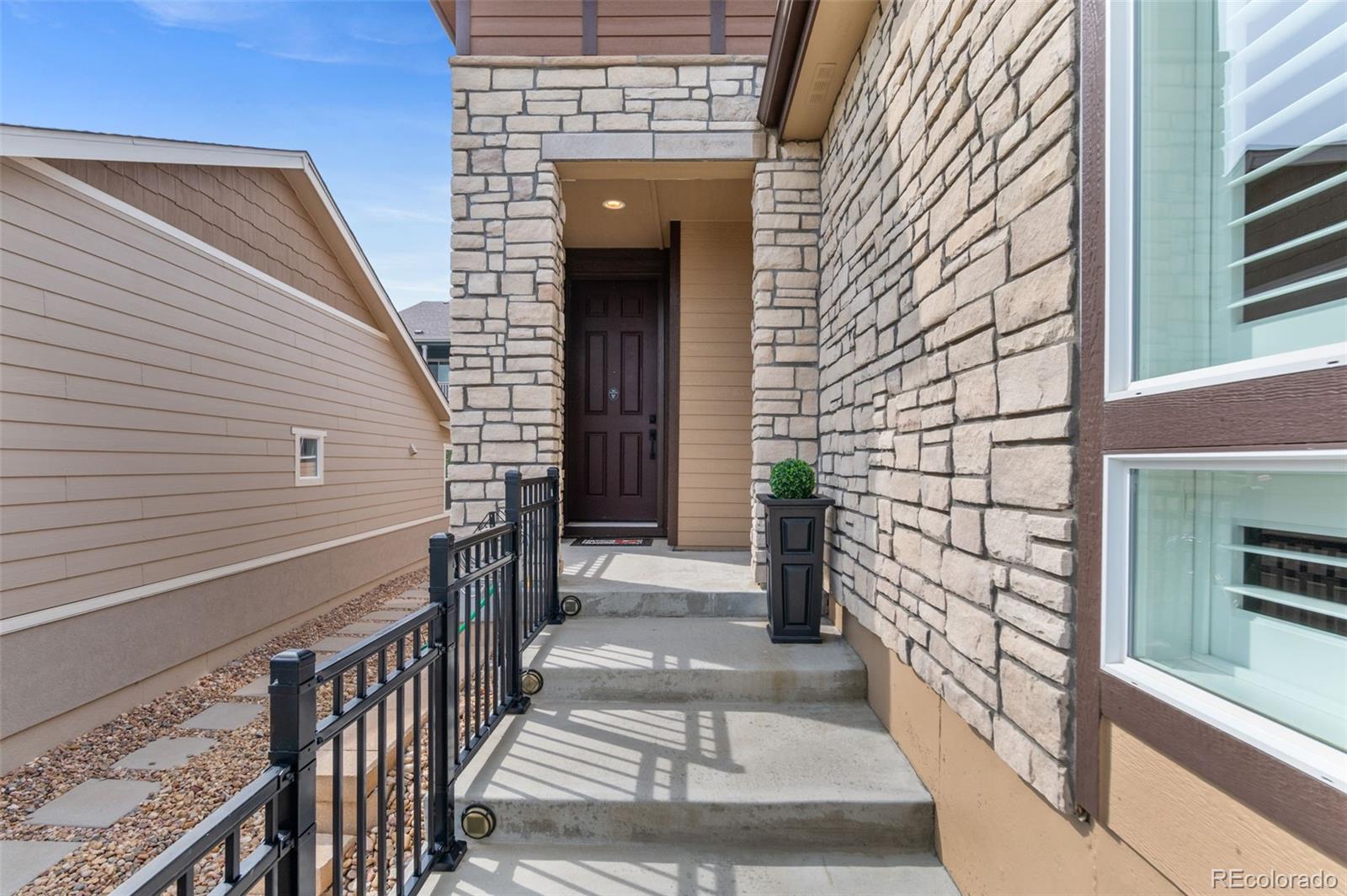 12898 Sandstone Drive, Broomfield, CO, 80021 7 12898 Sandstone Drive