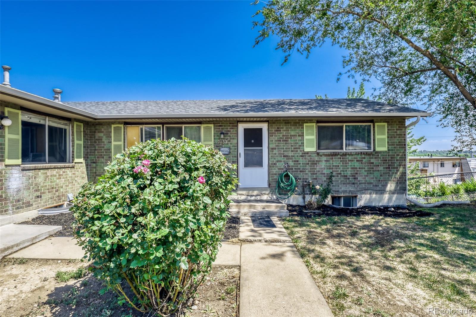 9457-9459 W 56th Place
