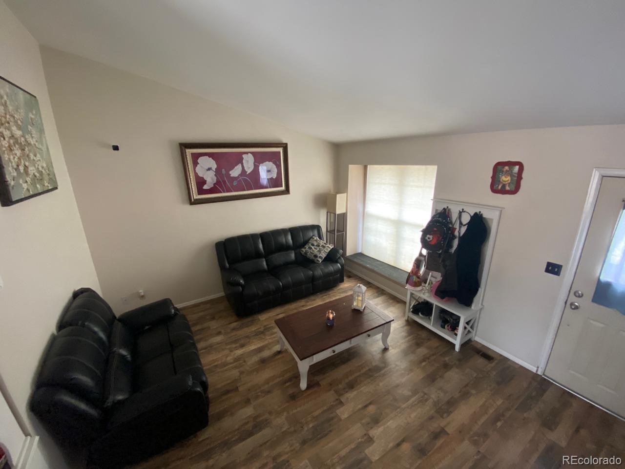 2822 S Genoa Street, Aurora, CO, 80013 3 2822 S Genoa Street