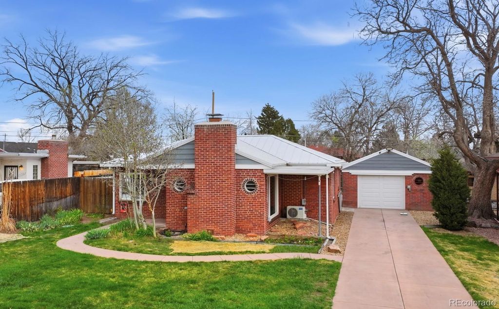 Photo of 760 S Clay Street, Denver, CO 80219 (MLS # 3916857)