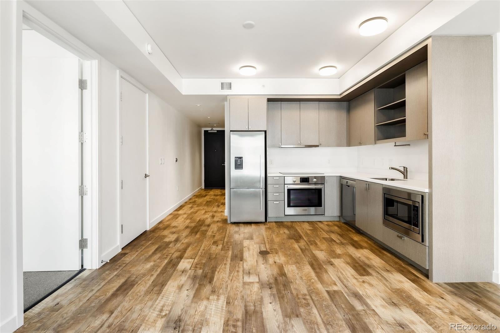 1750 Wewatta Street 709