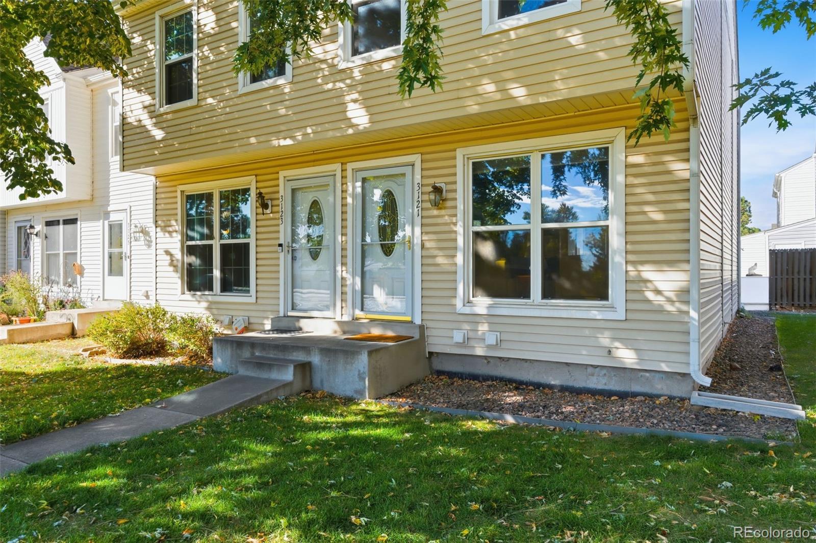 3121 S Estes Street