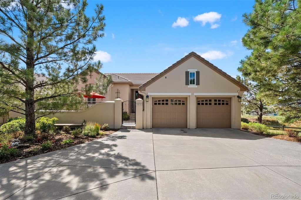 Photo of 5017 Vermillion Drive, Castle Rock, CO 80108 (MLS # 2636735)