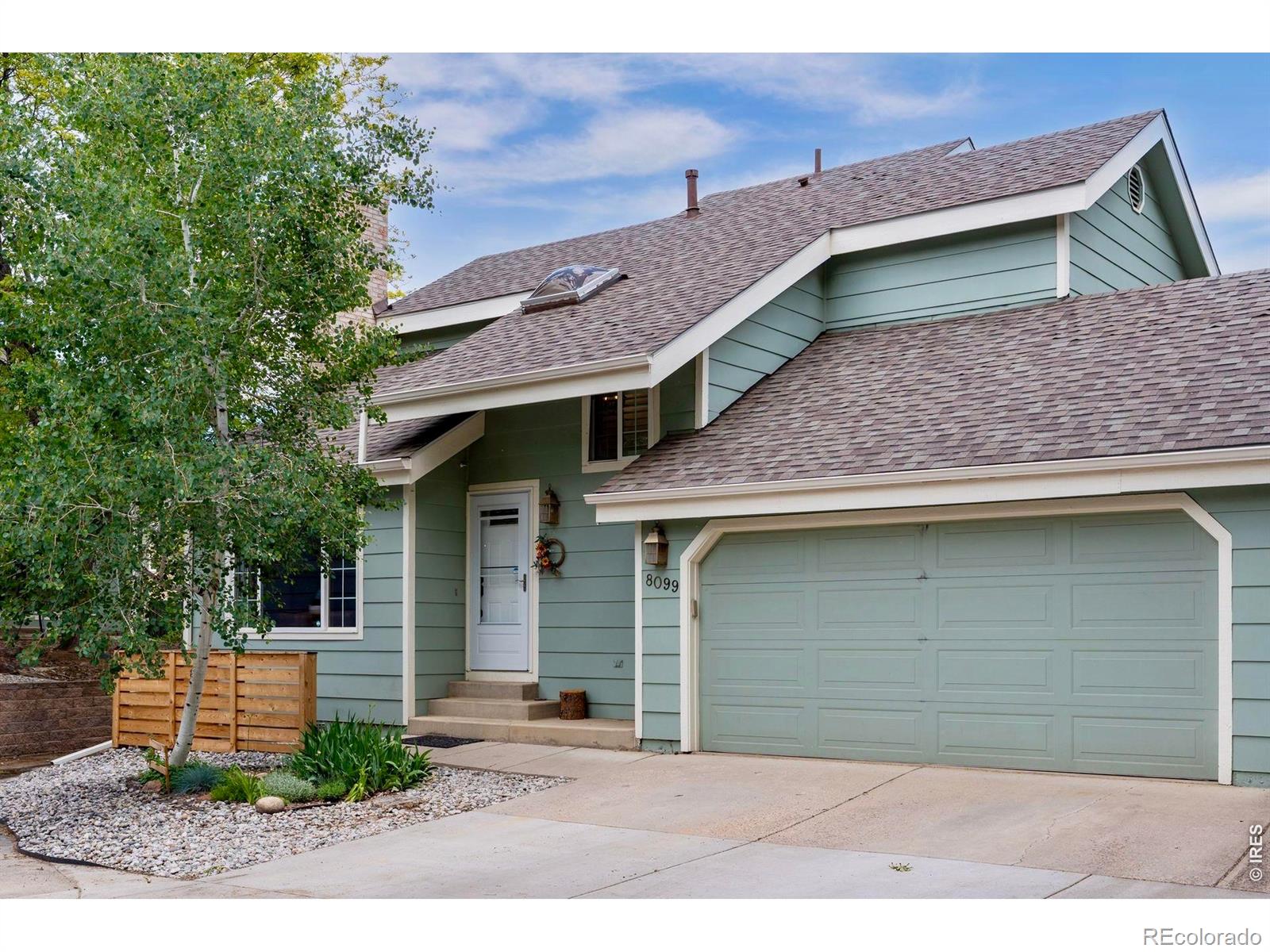 8099 Meadowdale Square