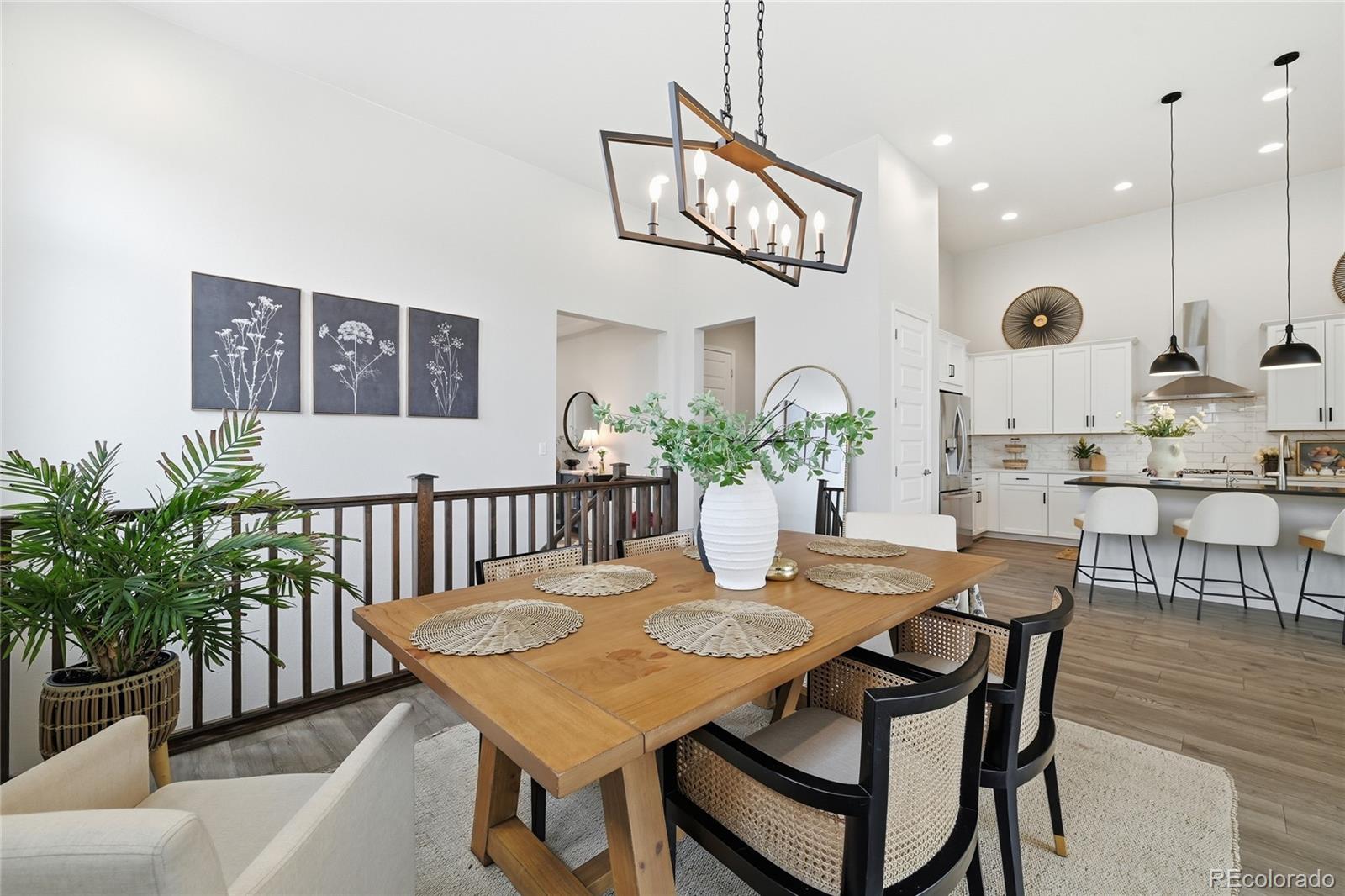 3208 Carabiner Street