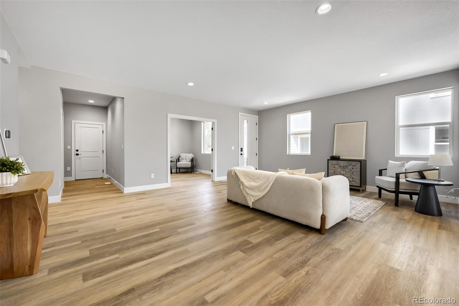 5526 Clay Court