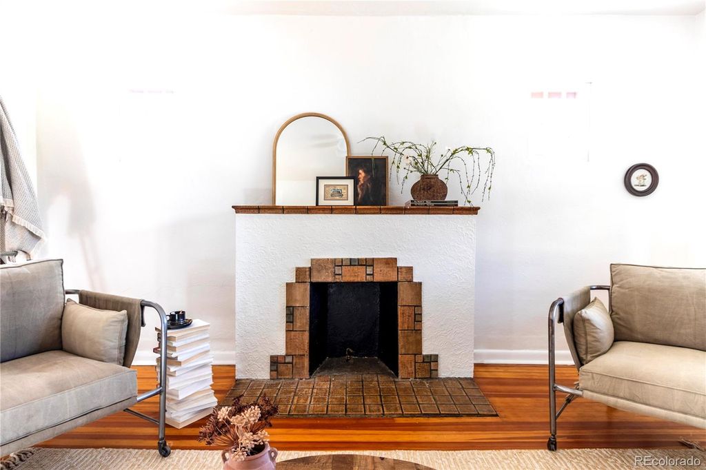 Photo of 3200 N Vine Street, Denver, CO 80205 (MLS # 4629921)