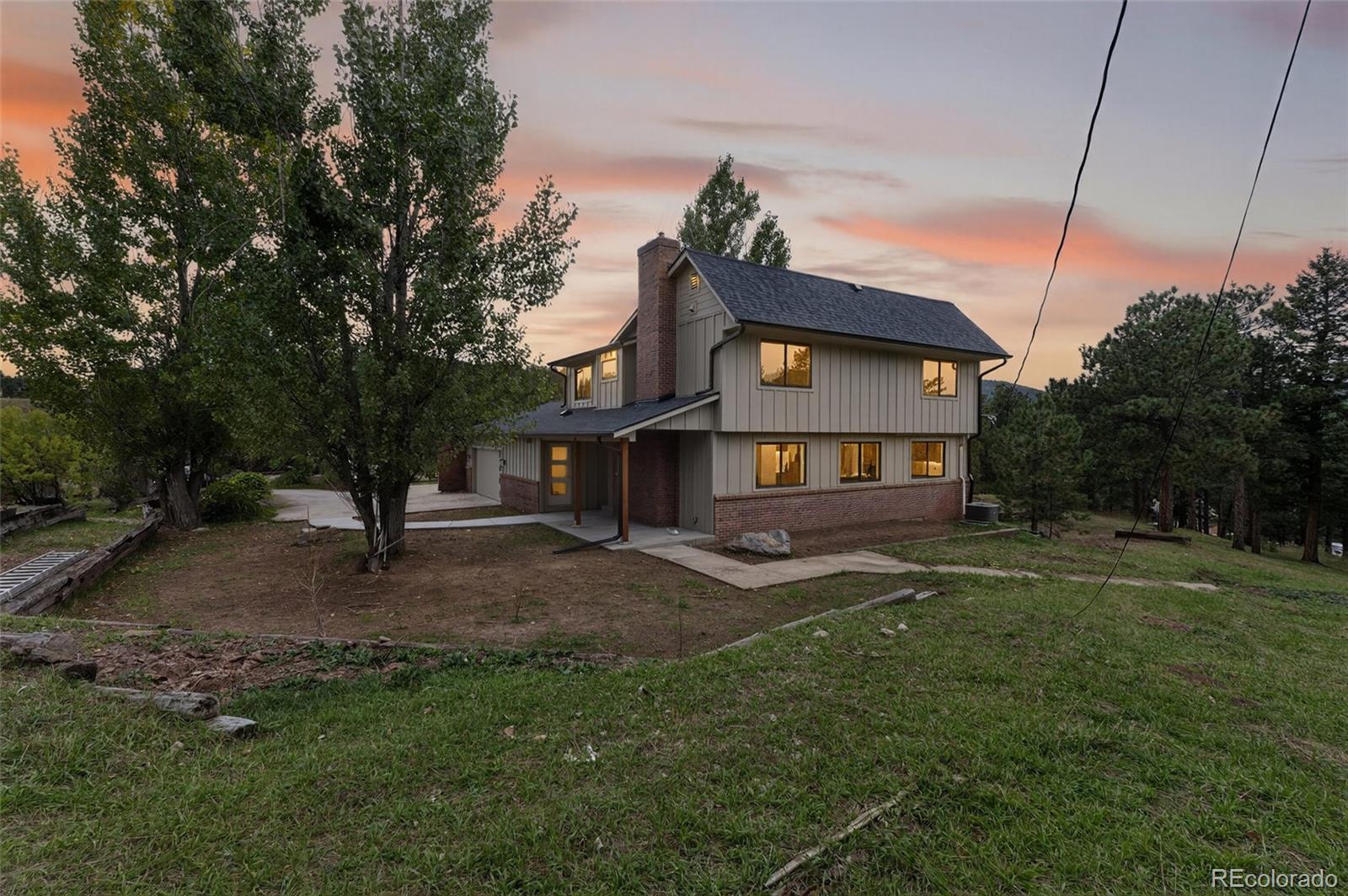 7552 Surrey Drive