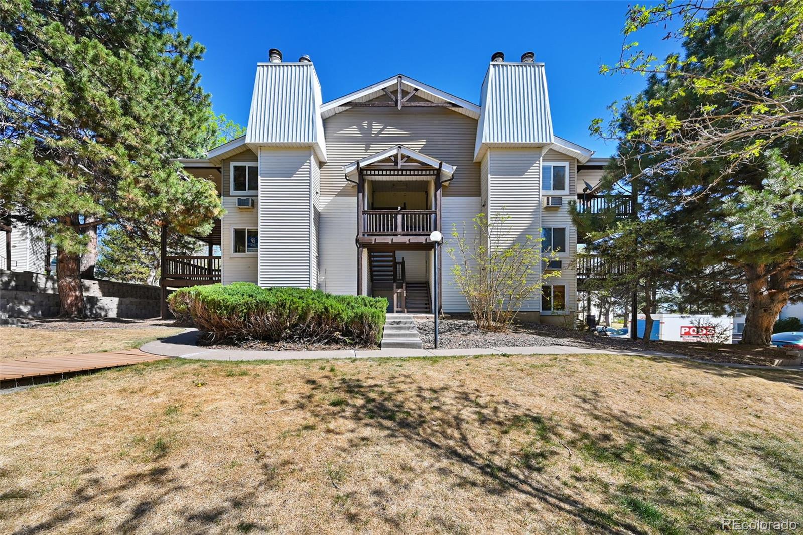 17371 E Mansfield Avenue 621L