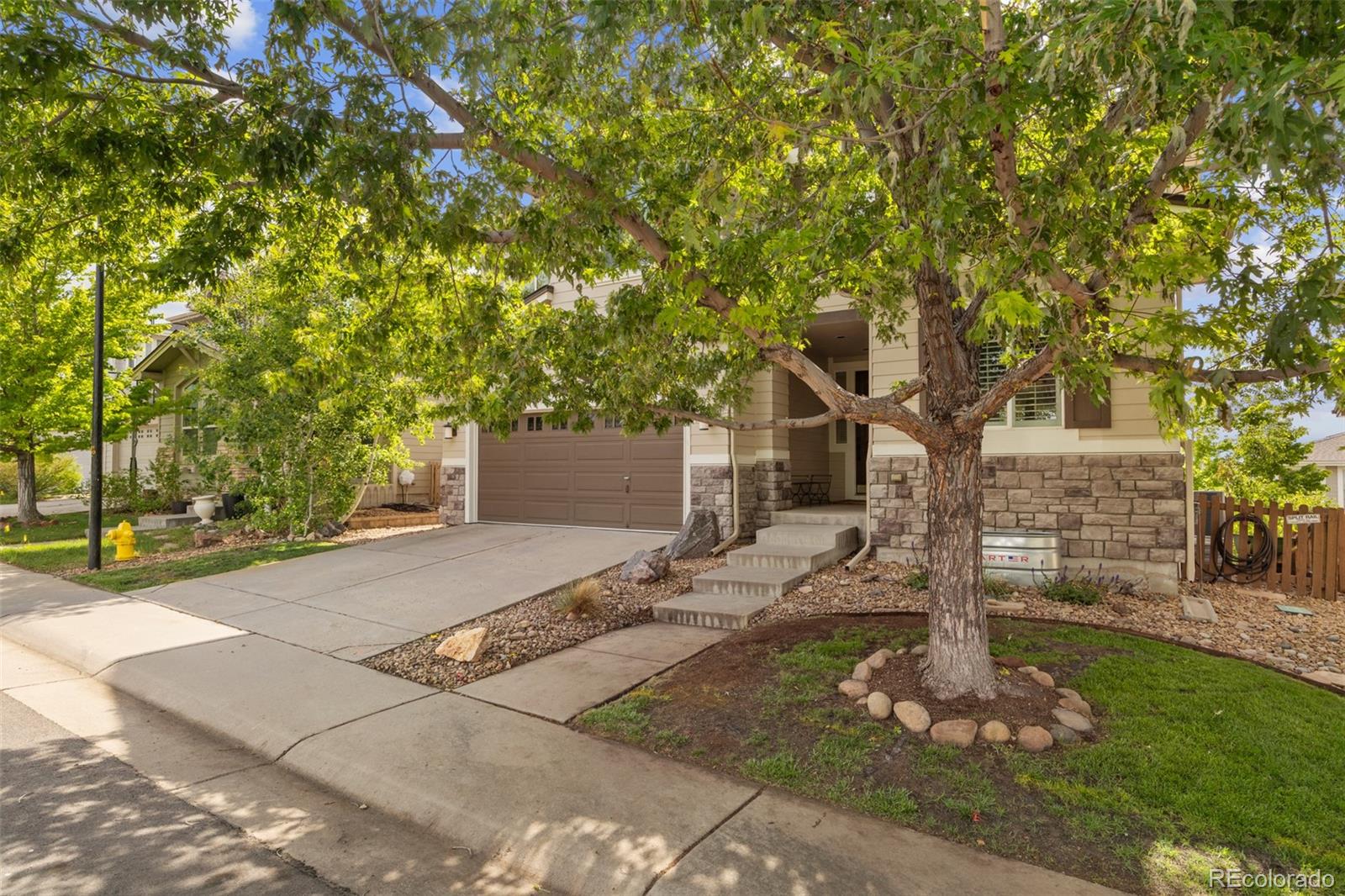 10528 Applebrook Circle