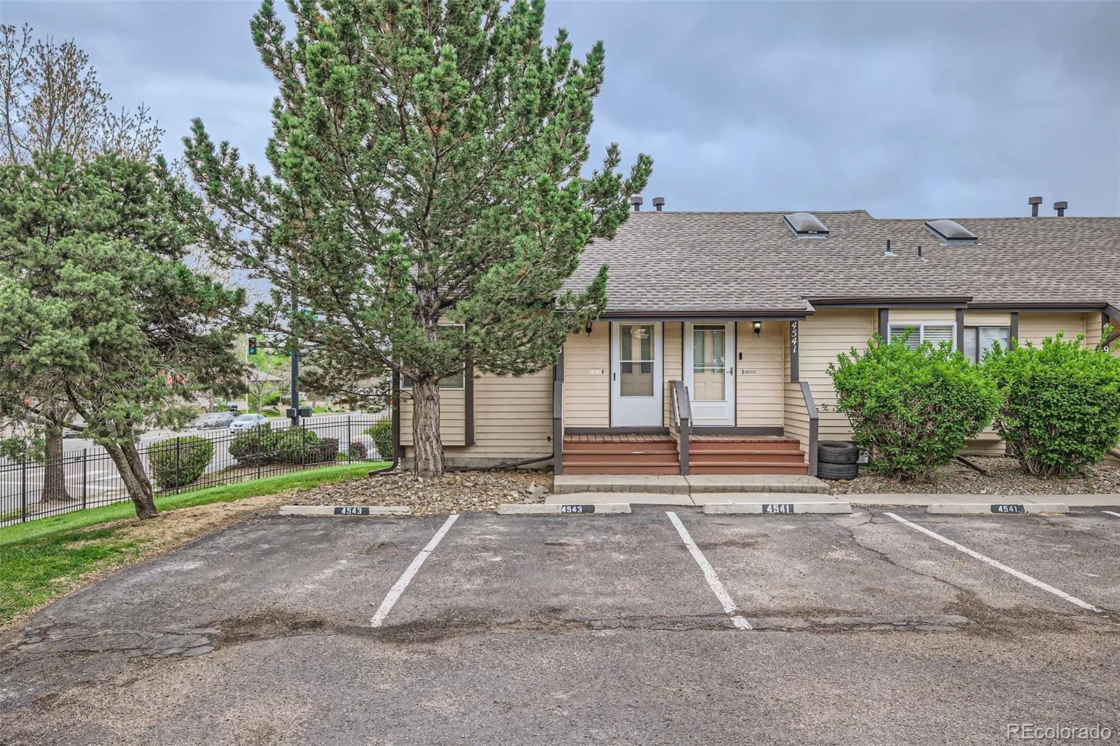 Colorado Springs, Colorado 80916, United States, 2 Bedrooms Bedrooms, ,2 BathroomsBathrooms,Residential,Active,124064
