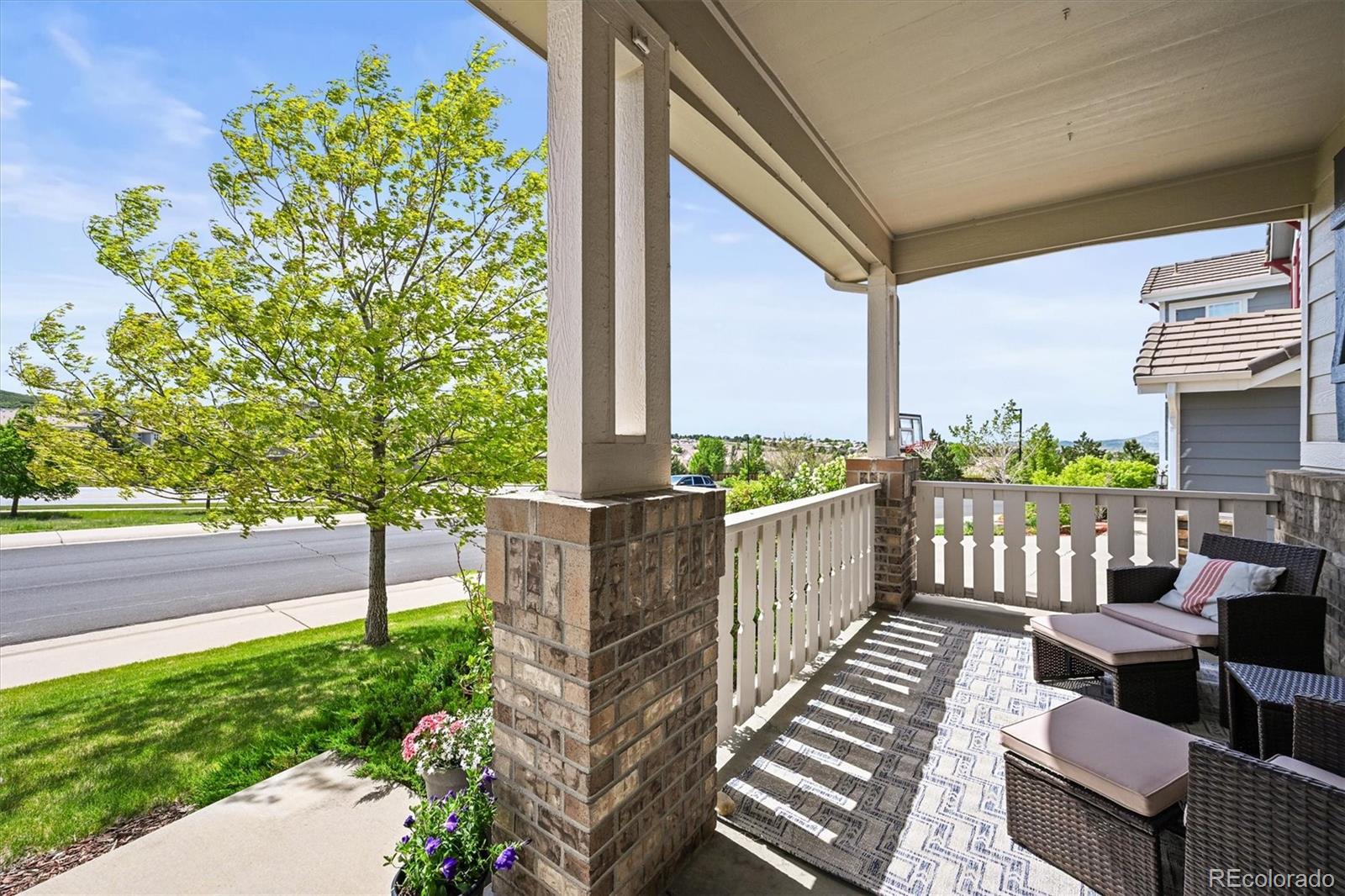 2090 Bellavista Street