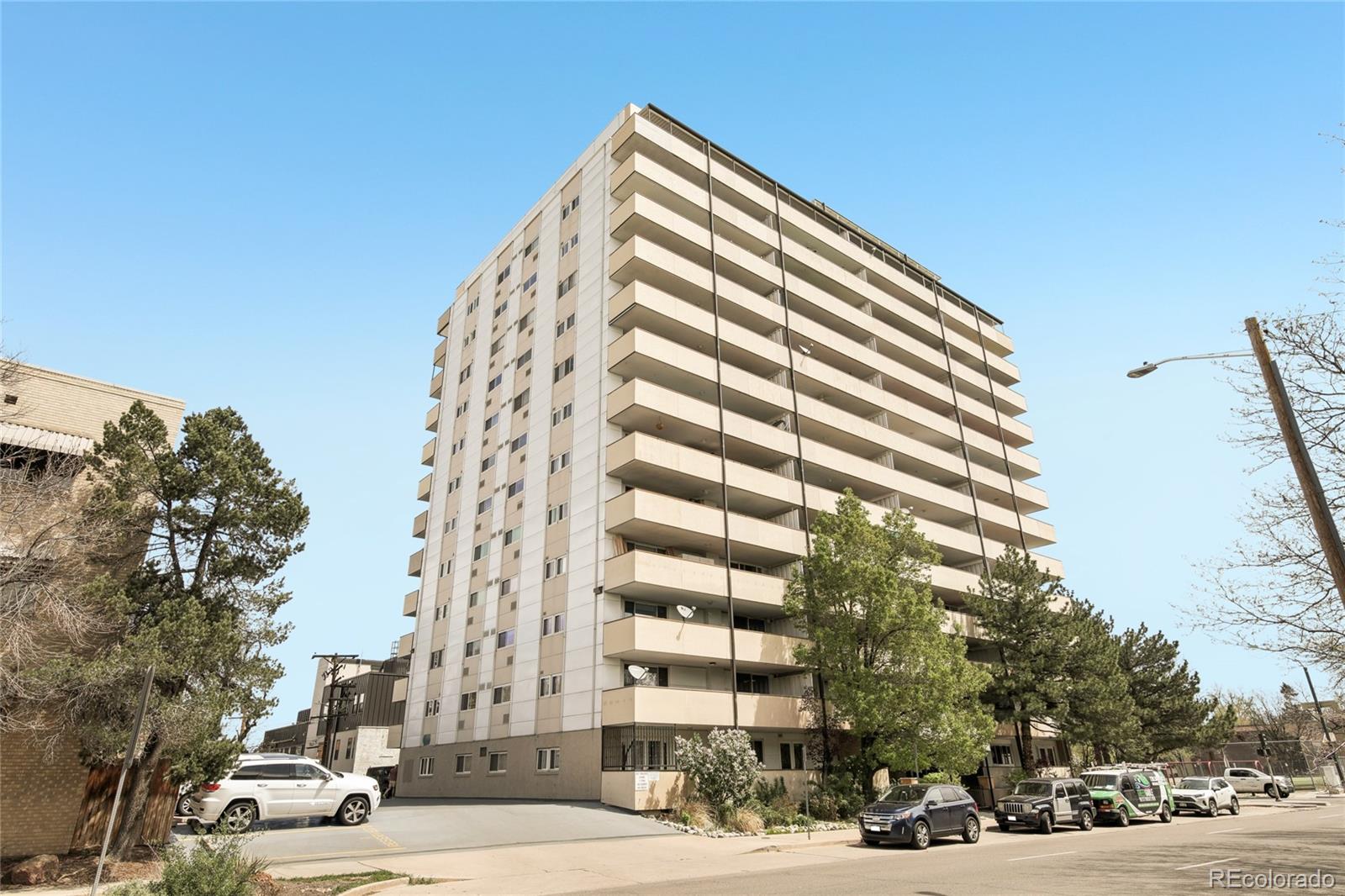 1029 E 8th Avenue 901