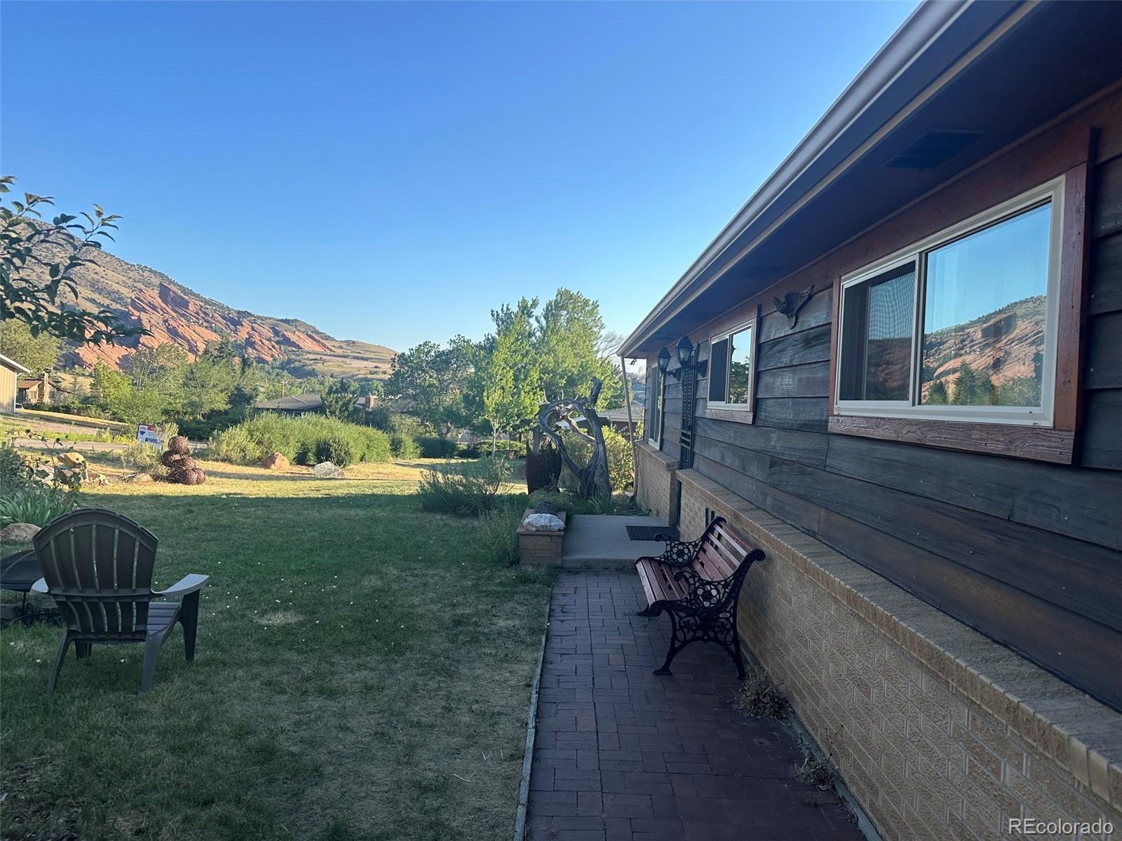 112 Canyon Vista Lane
