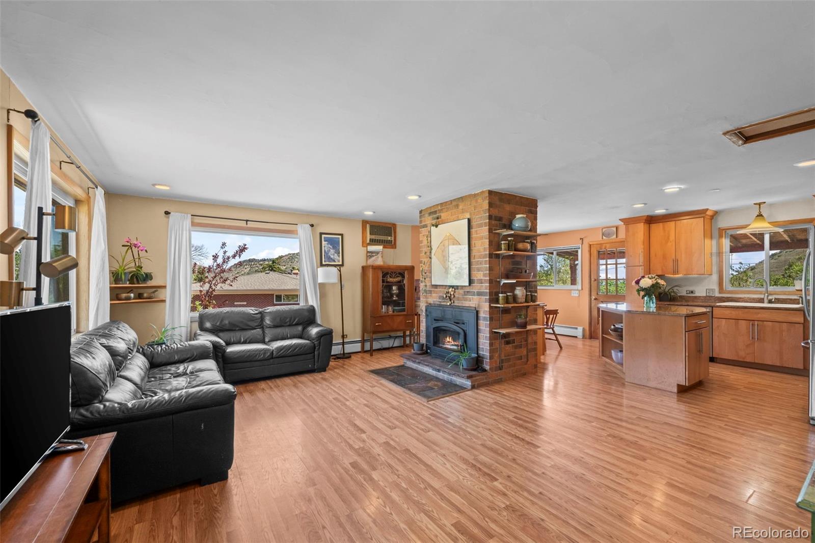 112 Canyon Vista Lane