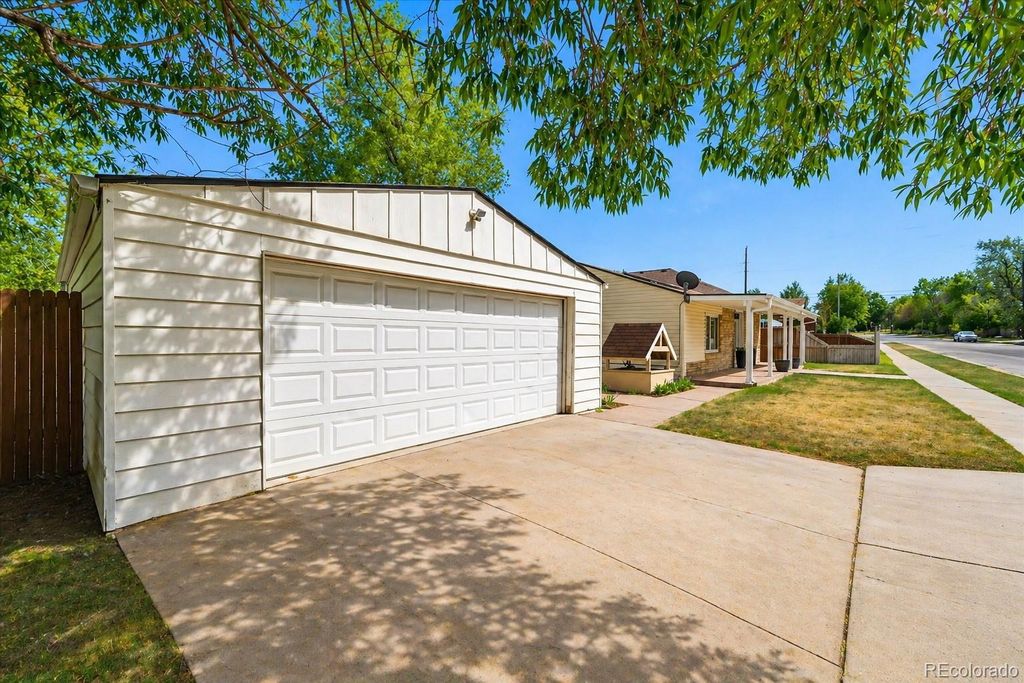 Photo of 745 High Street, Erie, CO 80516 (MLS # 8434057)