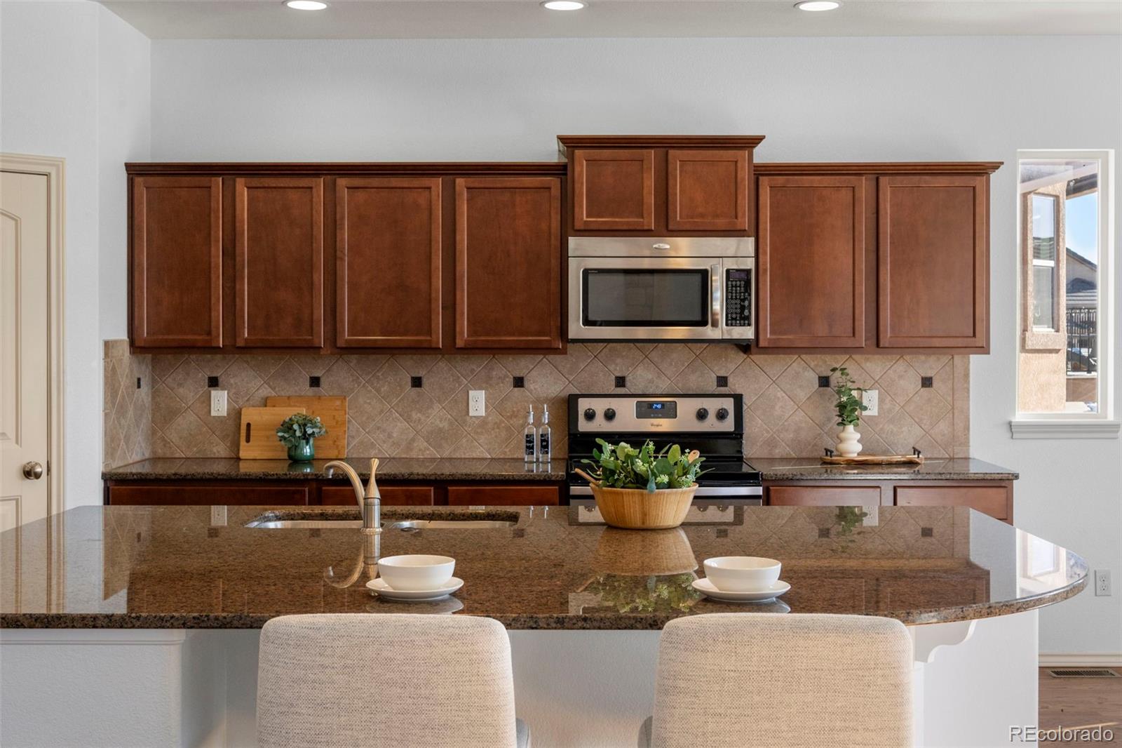 1475 Symphony Heights