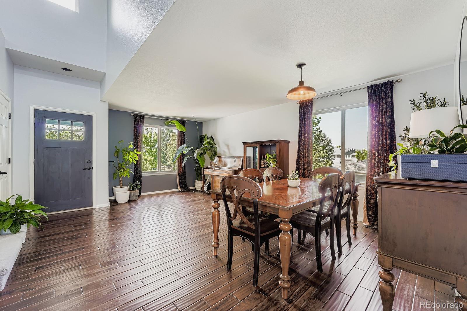 6395 Shannon Trail