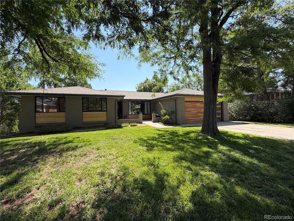 Photo of 7072 S Davies Street, Littleton, CO 80120 (MLS # 7827517)