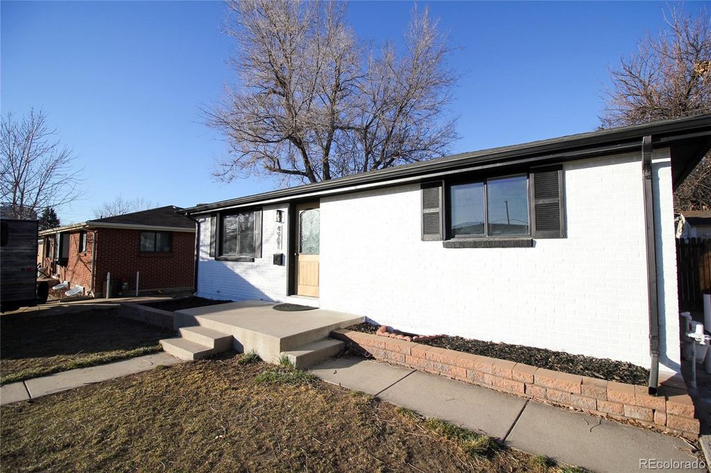 Photo of 4901 E Asbury Avenue, Denver, CO 80222 (MLS # 8100425)