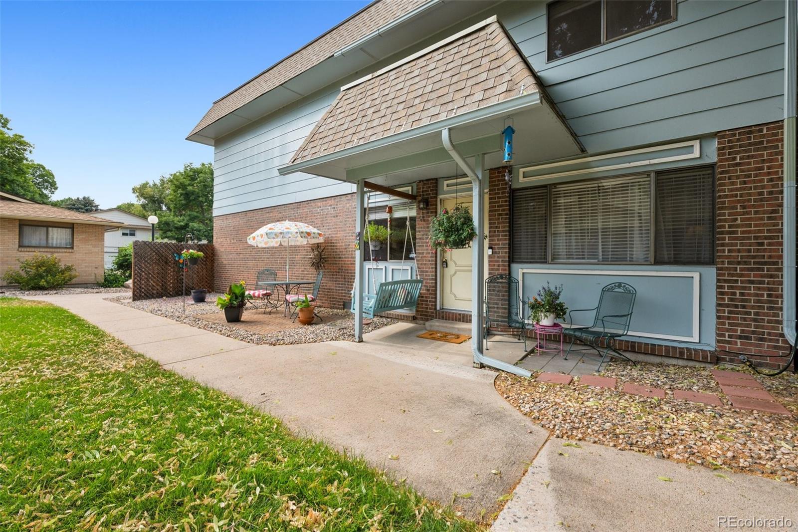1001 Strachan Drive 22