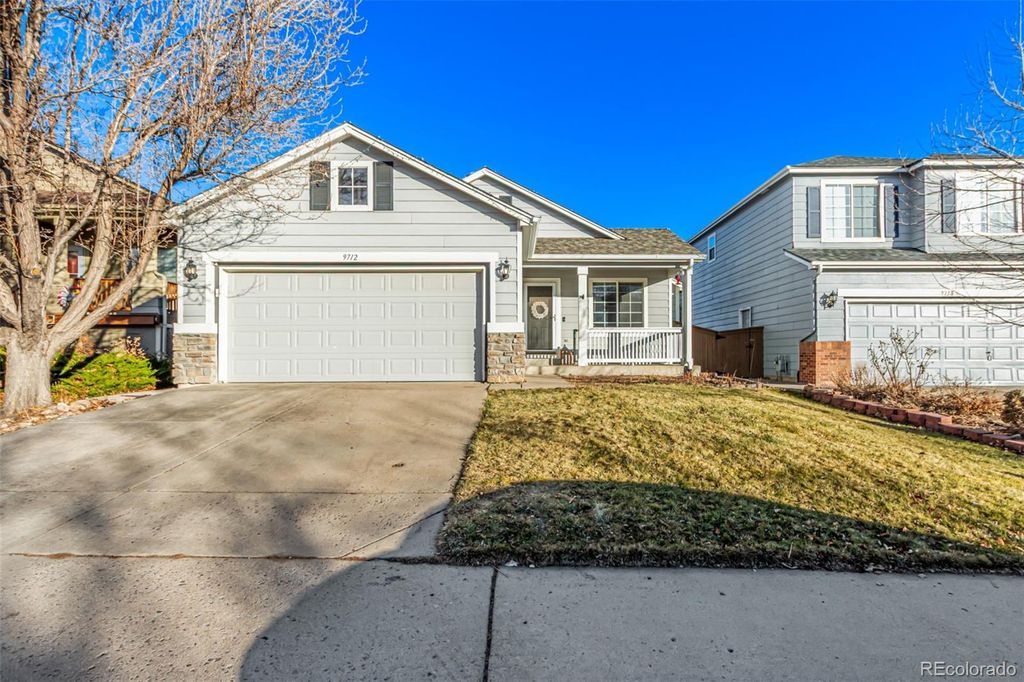 Photo of 9712 Queenscliffe Drive, Highlands Ranch, CO 80130 (MLS # 3335347)