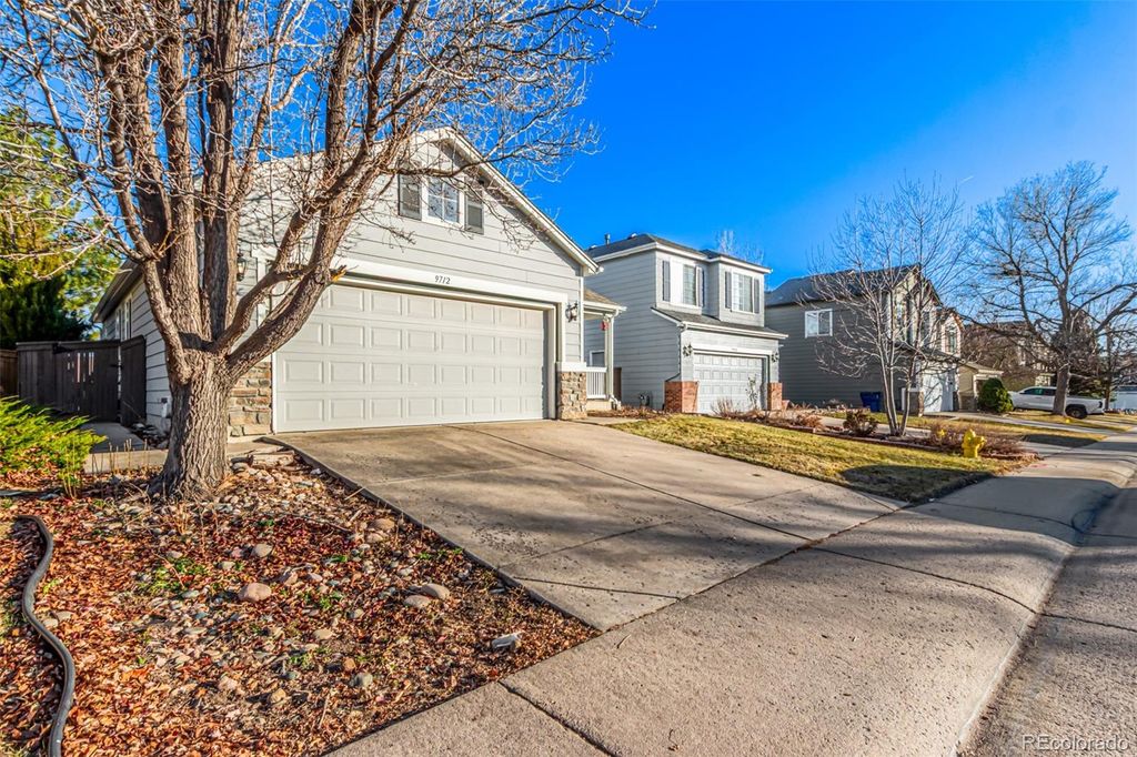 Photo of 9712 Queenscliffe Drive, Highlands Ranch, CO 80130 (MLS # 3335347)