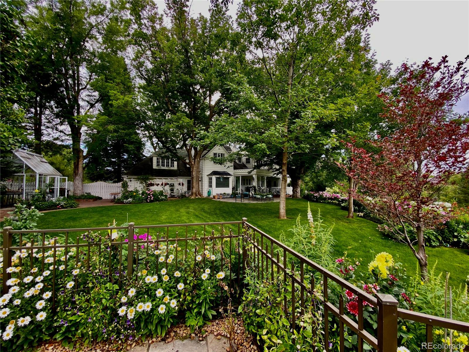 11 Cherry Hills Drive