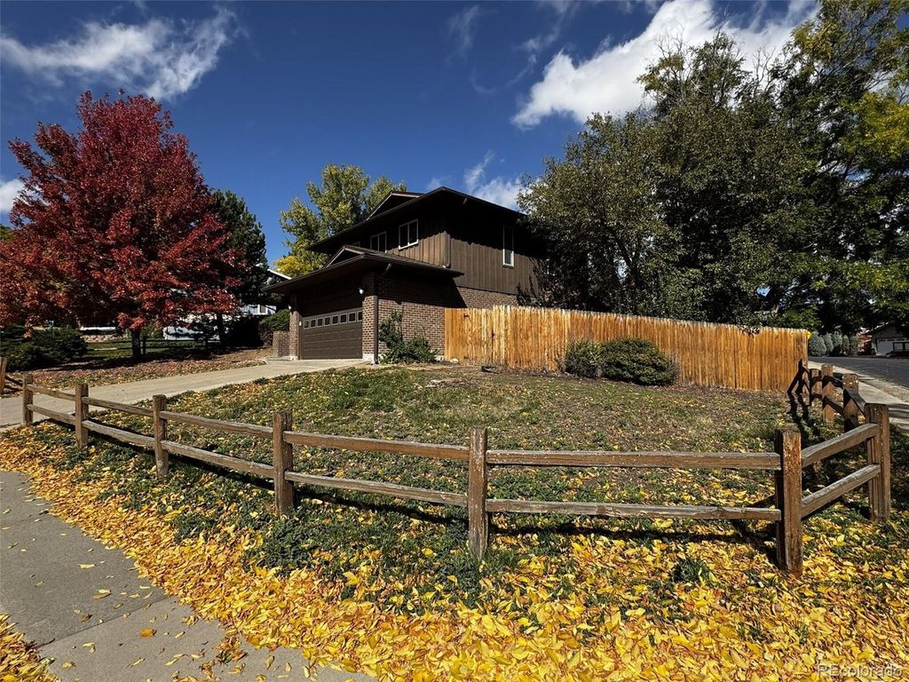 Photo of 13227 W Montana Place, Lakewood, CO 80228 (MLS # 8964812)