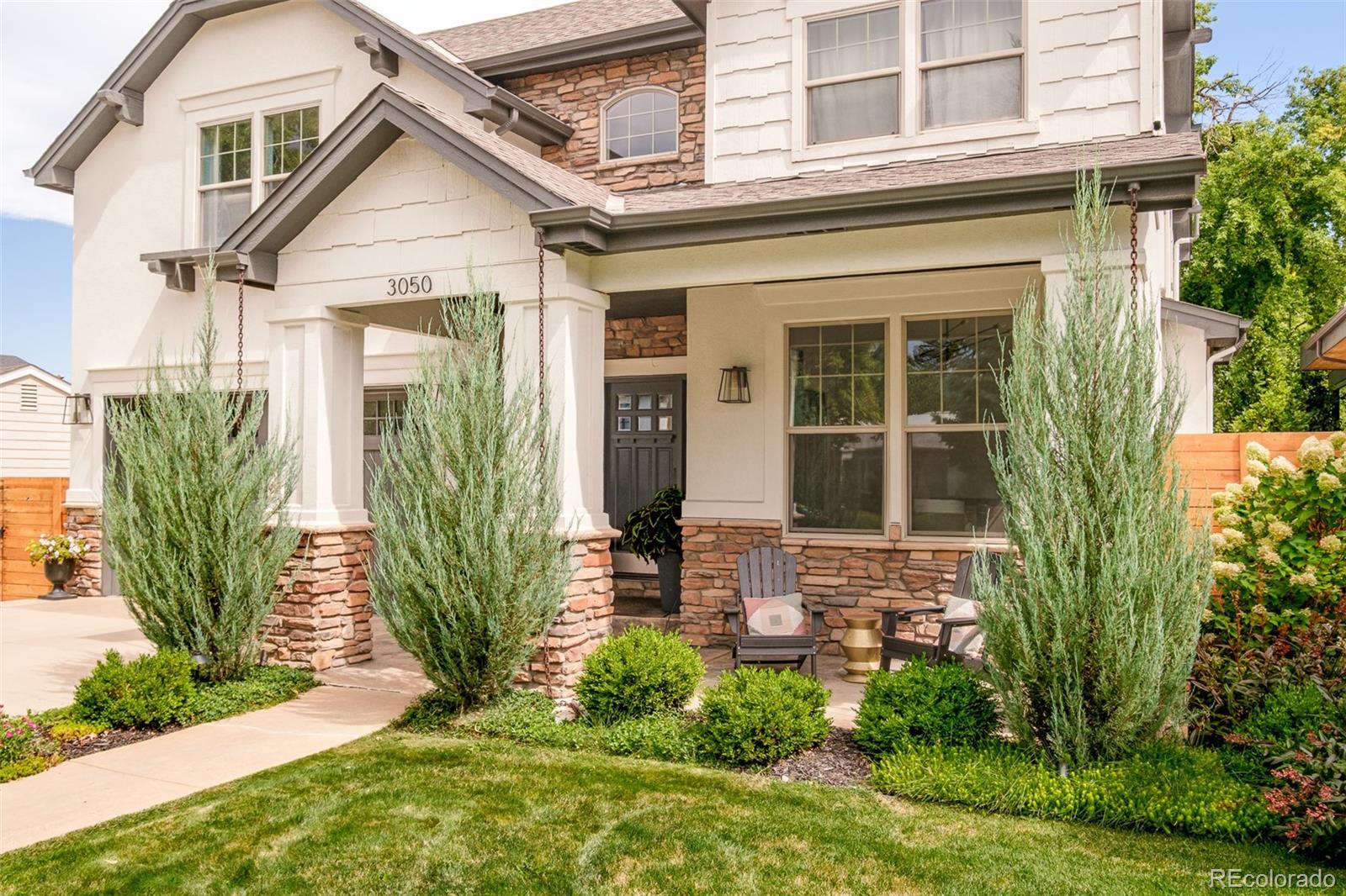 3050 S Bellaire Street