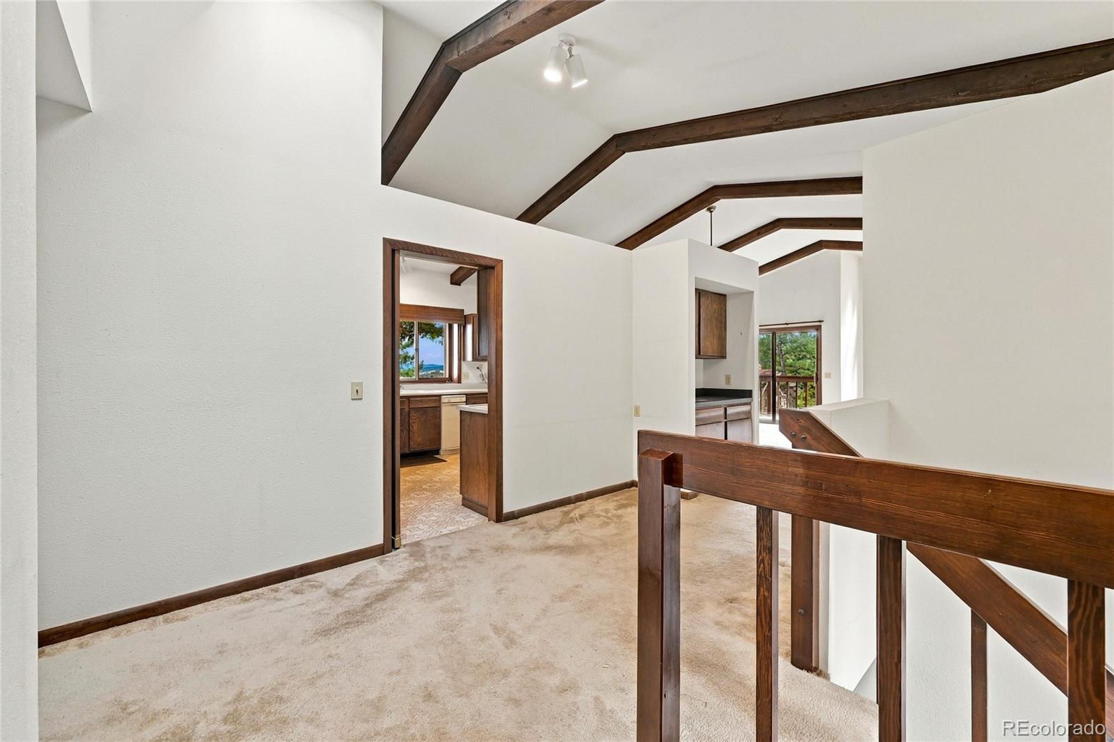 6841 Pike Place