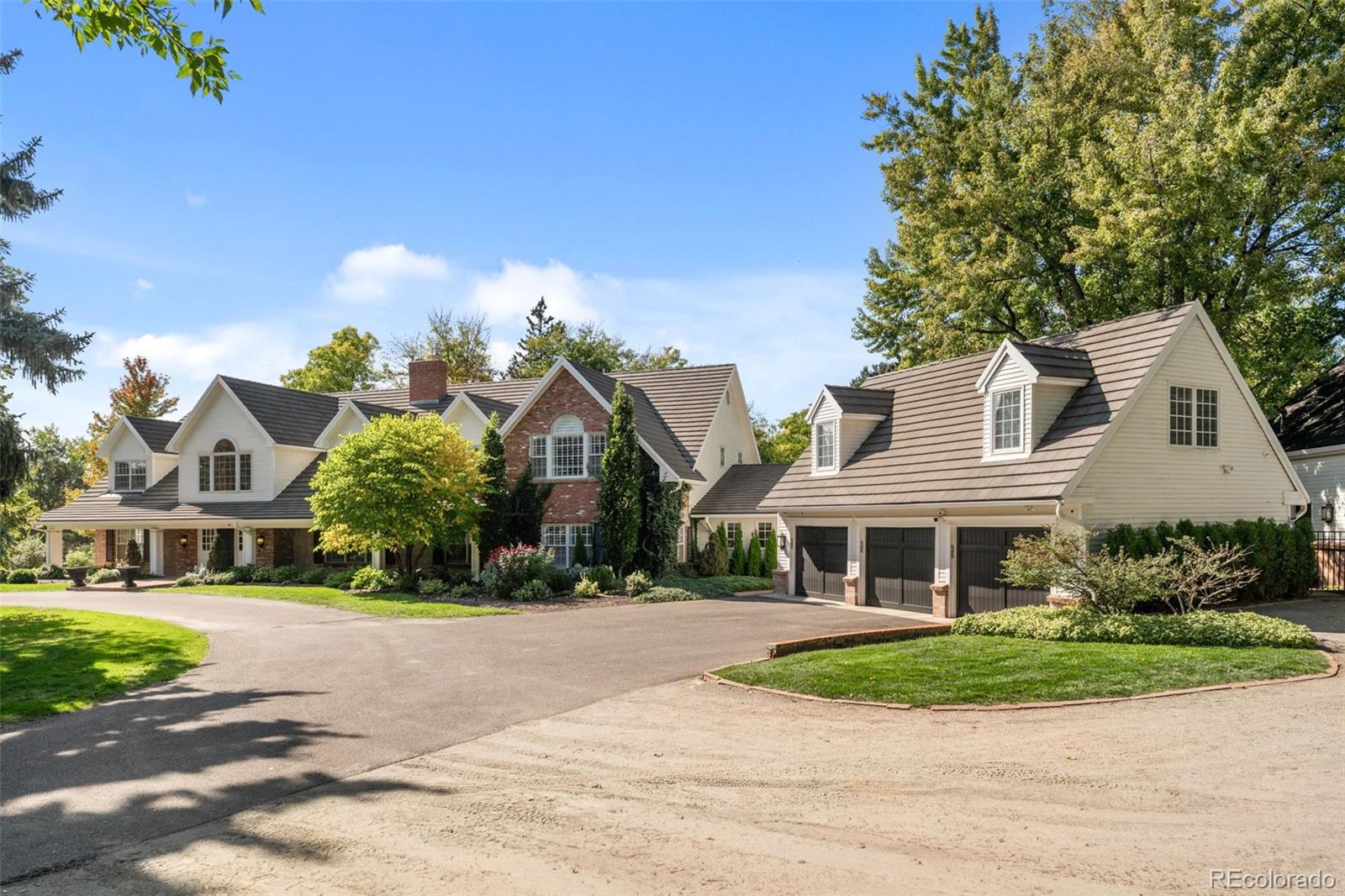 11 Village Road