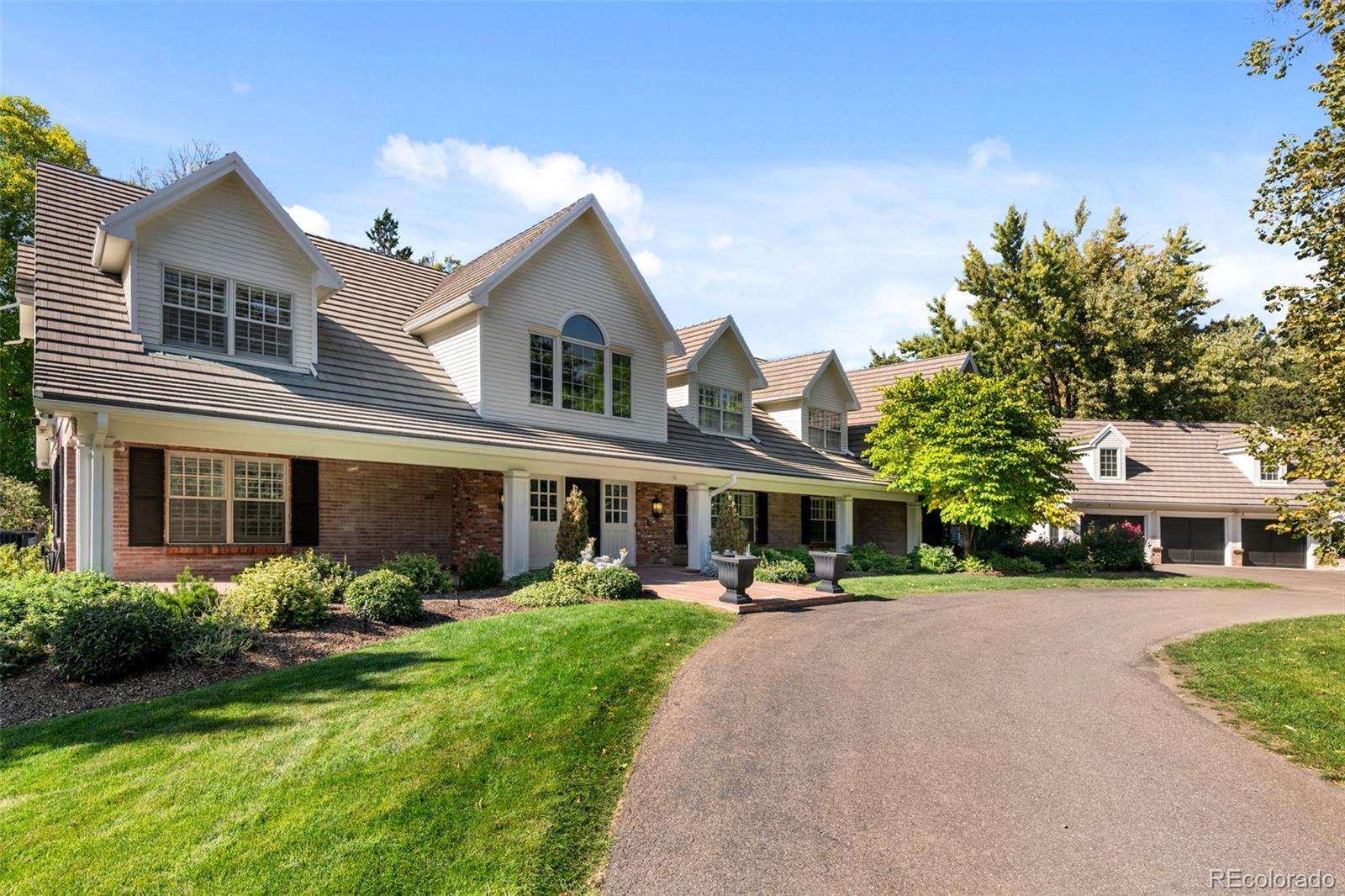11 Village Road