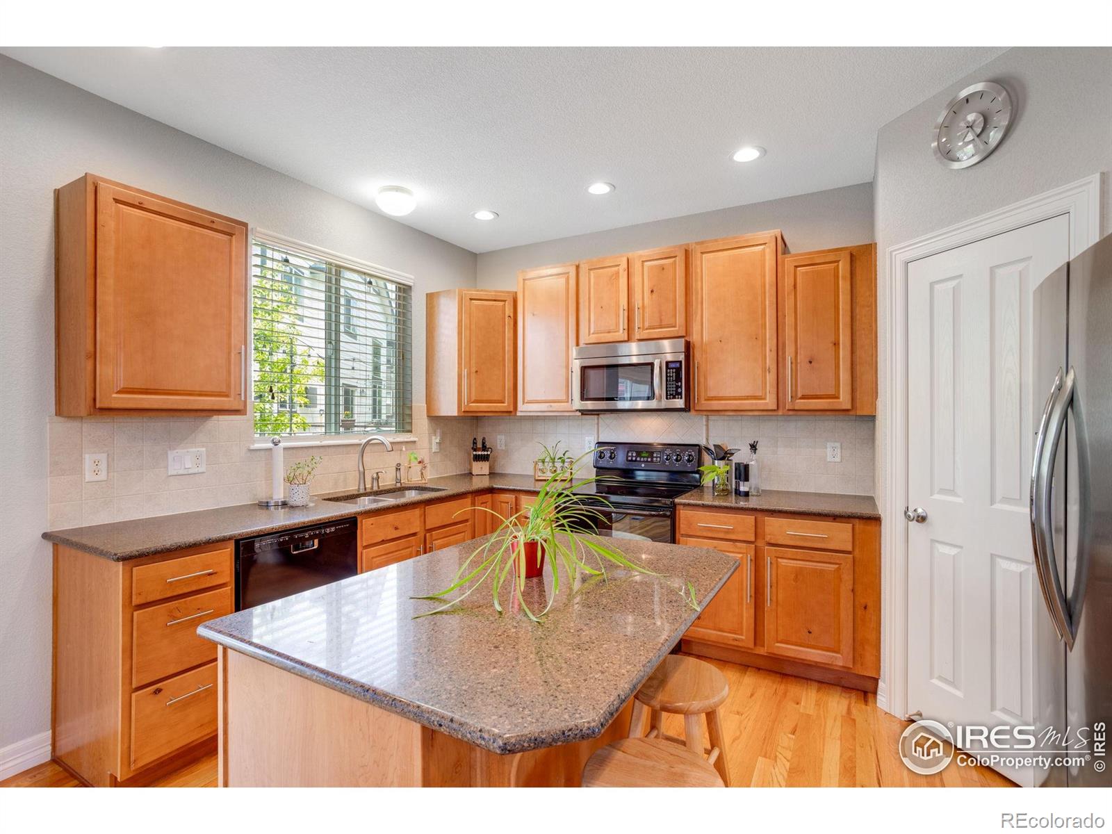 3007 Sedgwick Court