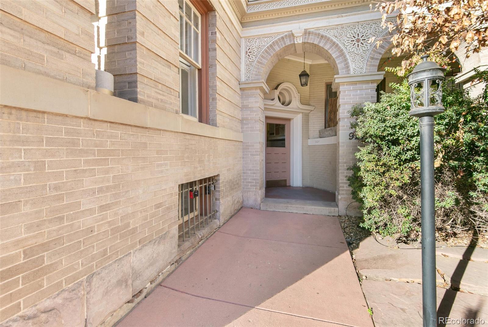 921 E 13th Avenue 3B