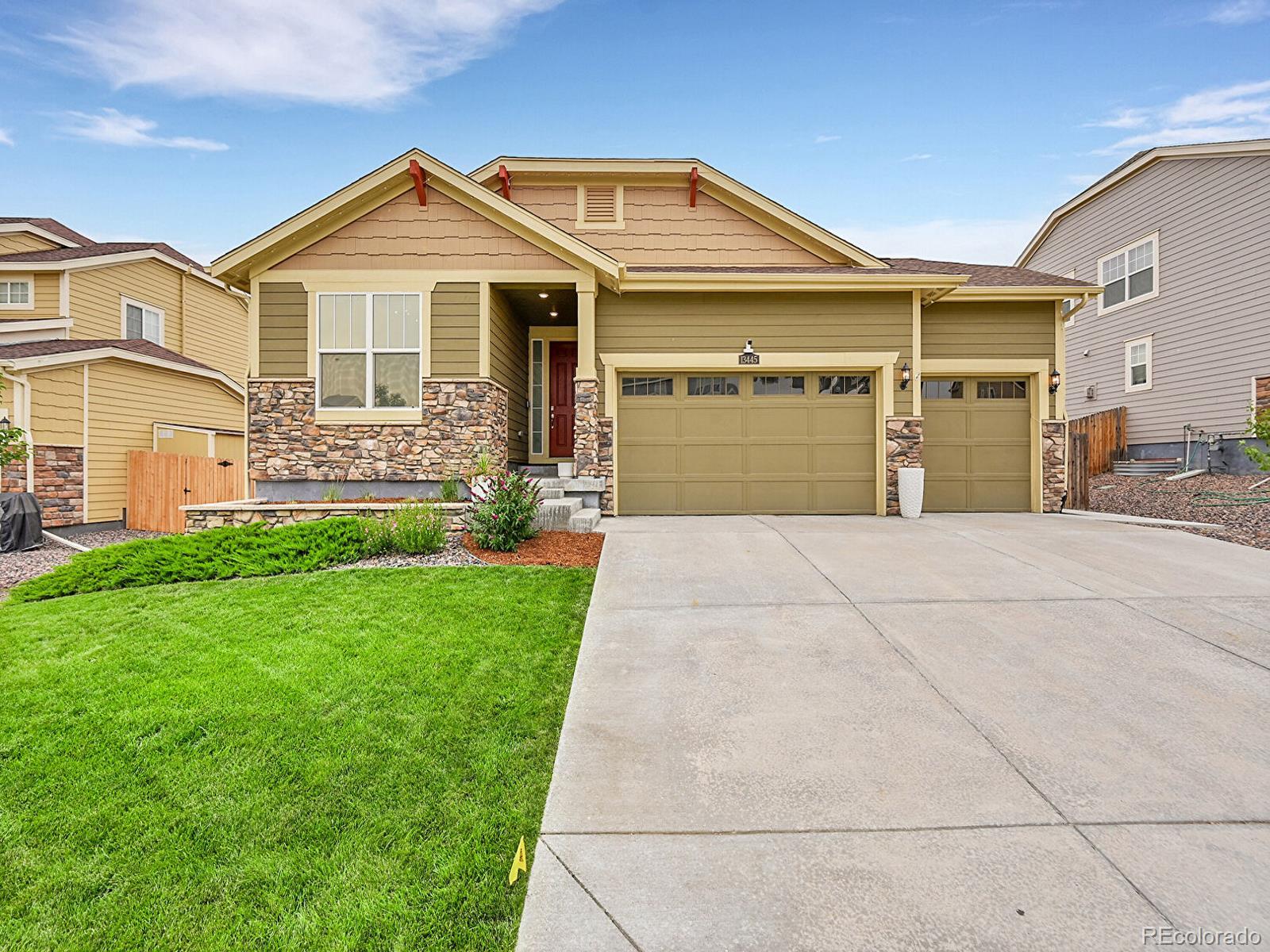 13445 Magnolia Court