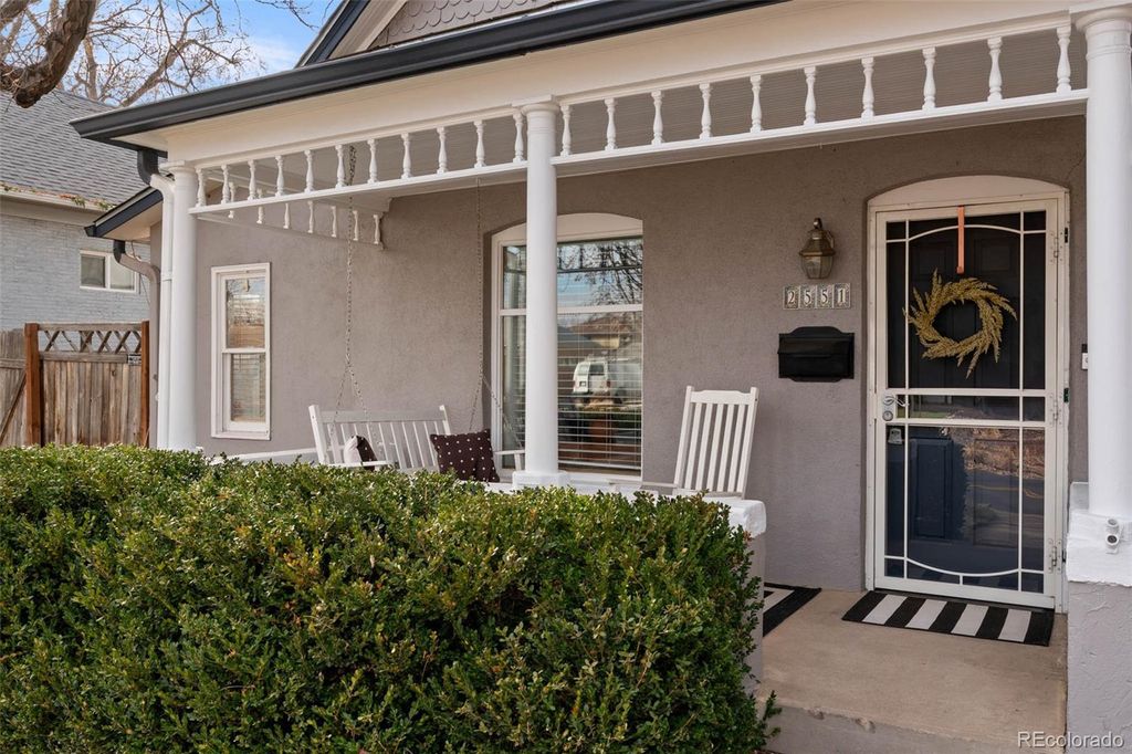 Photo of 2551 S Logan Street, Denver, CO 80210 (MLS # 3881699)