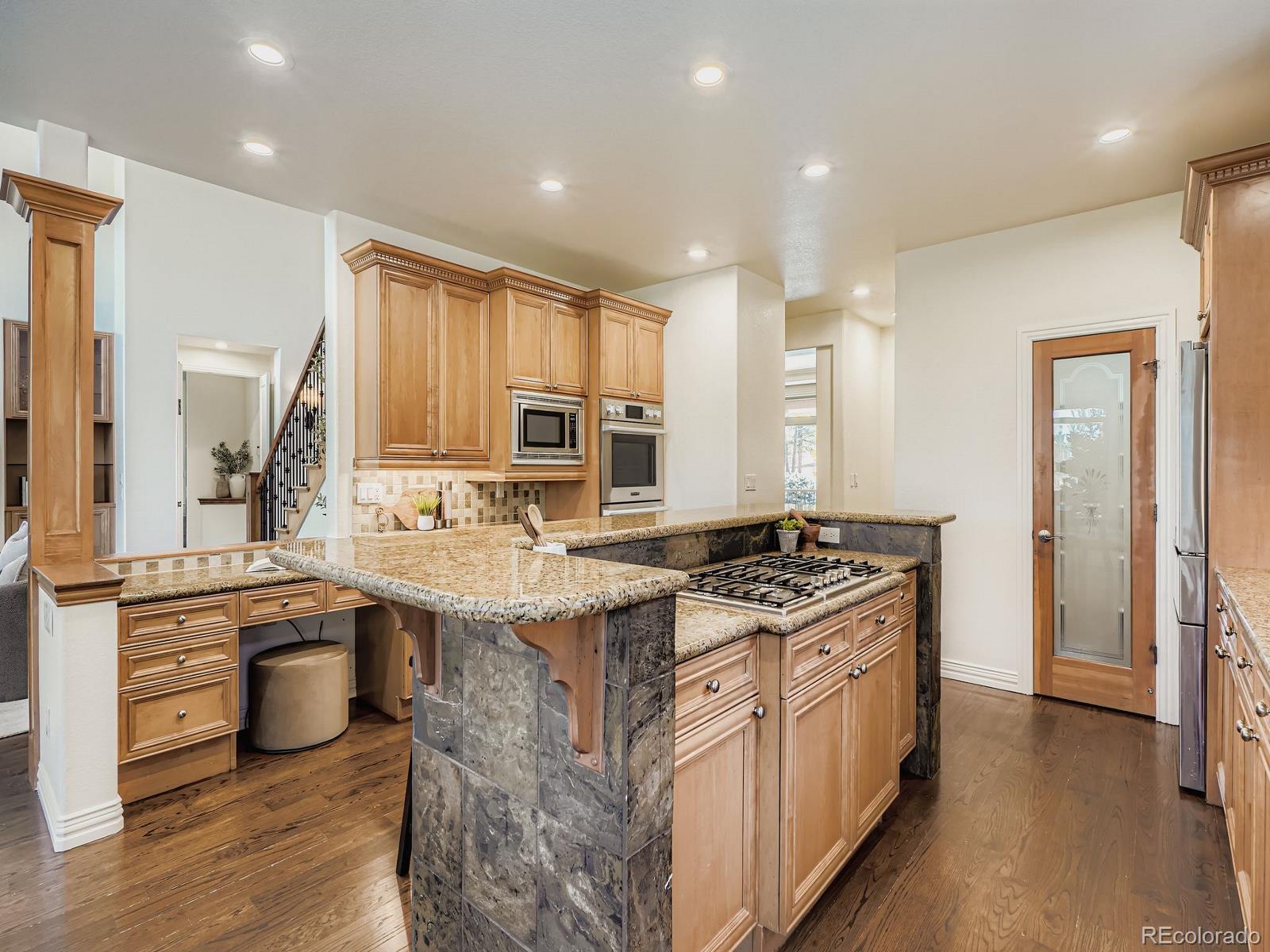 8905 Windhaven Drive