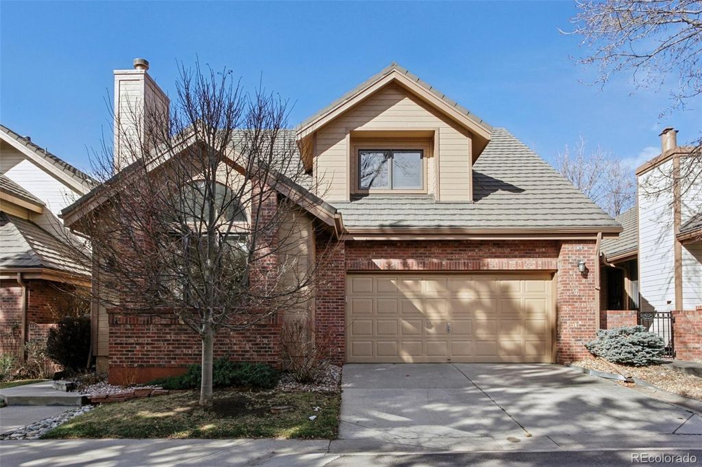 Photo of 4565 E Mexico Avenue #32, Denver, CO 80222 (MLS # 5975437)