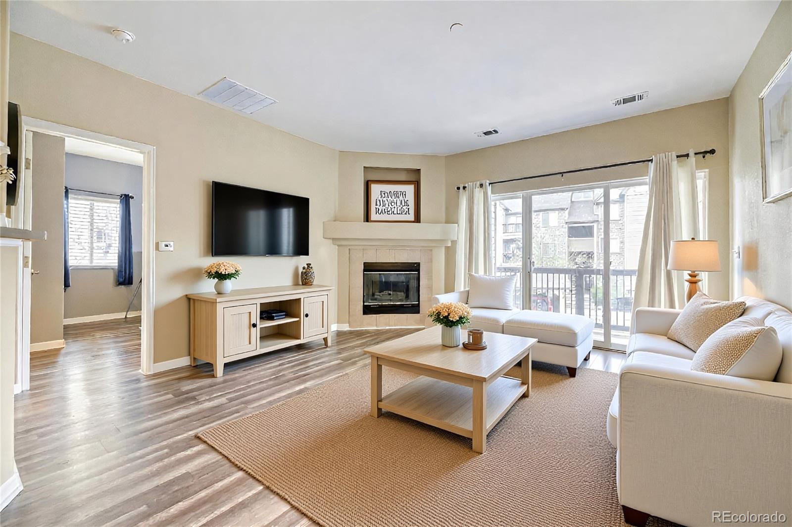 7409 S Alkire Street 205