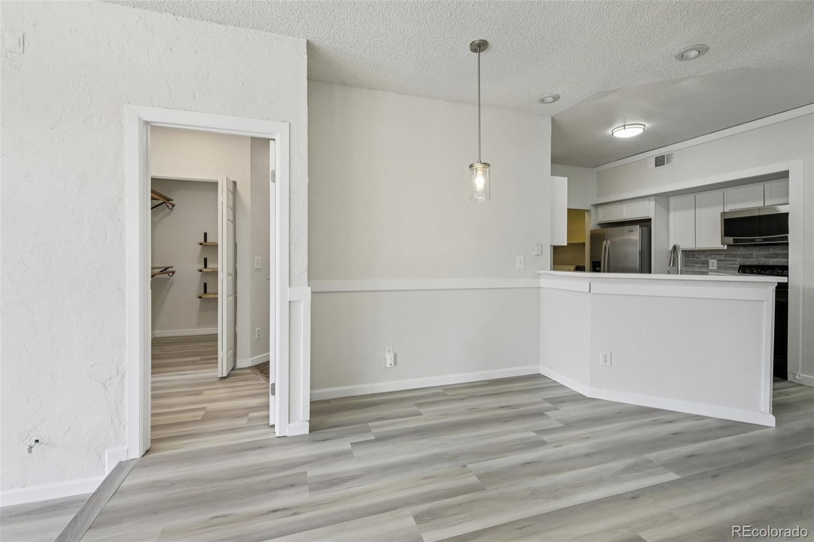 6001 S Yosemite Street B102