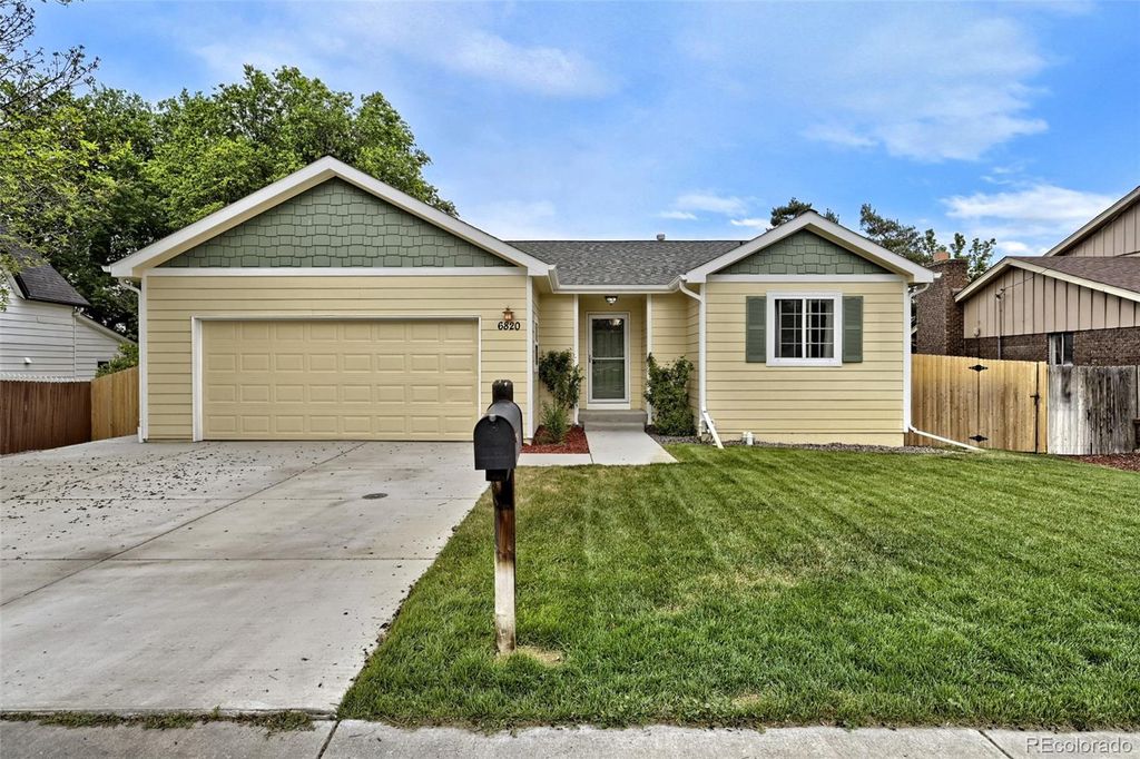 Photo of 6820 Lamar Street, Arvada, CO 80003 (MLS # 7500849)