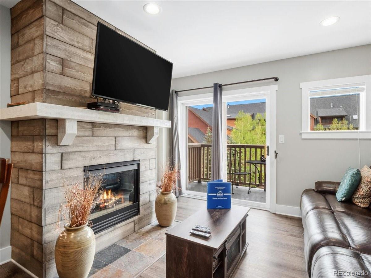 20 Hunki Dori Court 2295