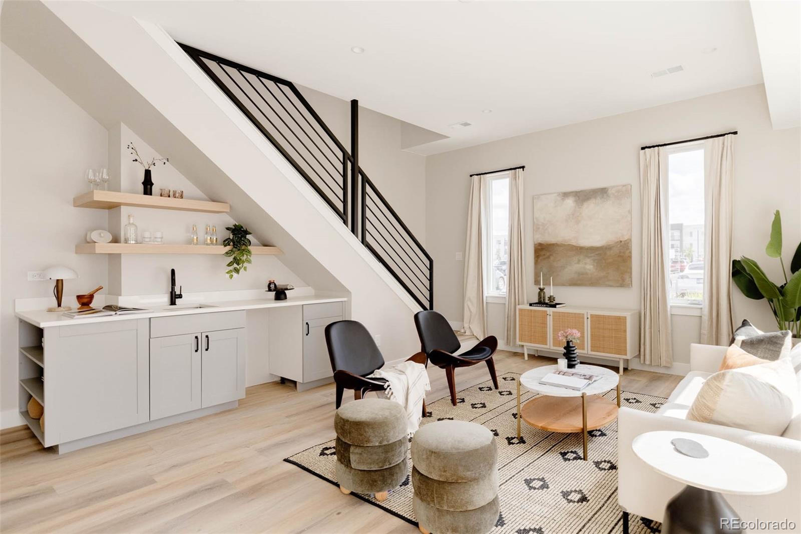 8260 E 36th Avenue 29