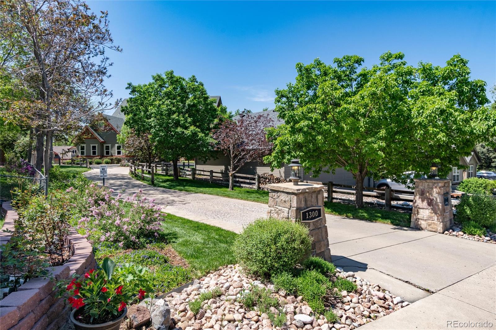 1300 W Caley Avenue