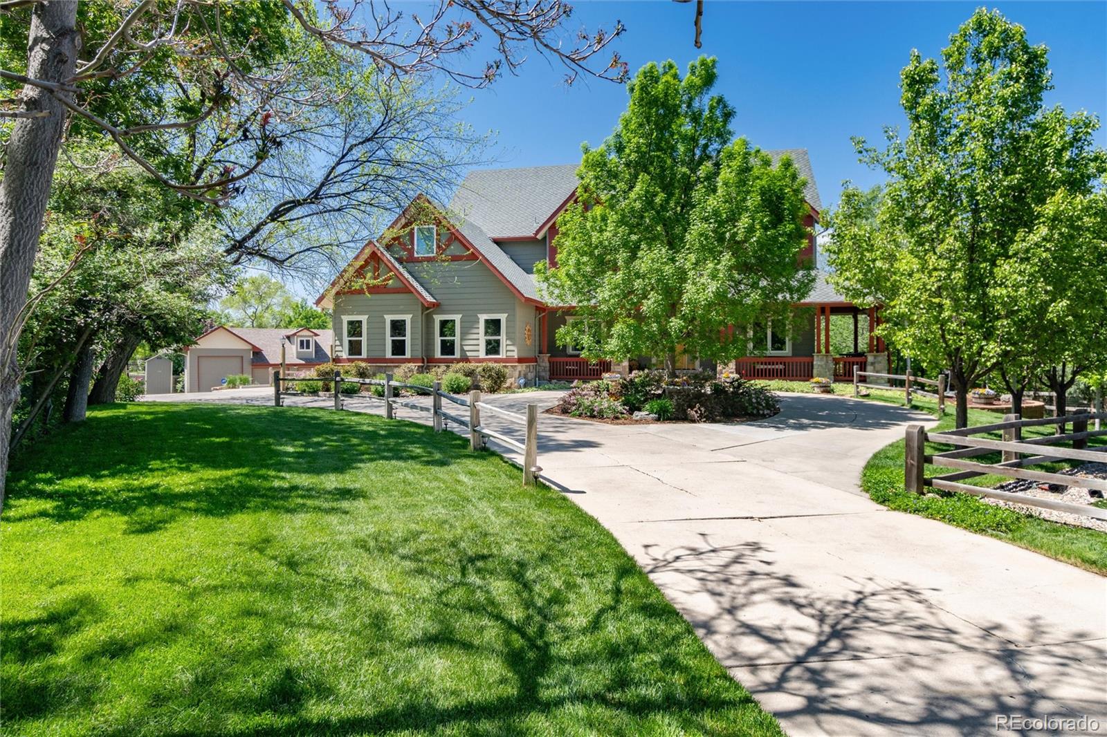 1300 W Caley Avenue