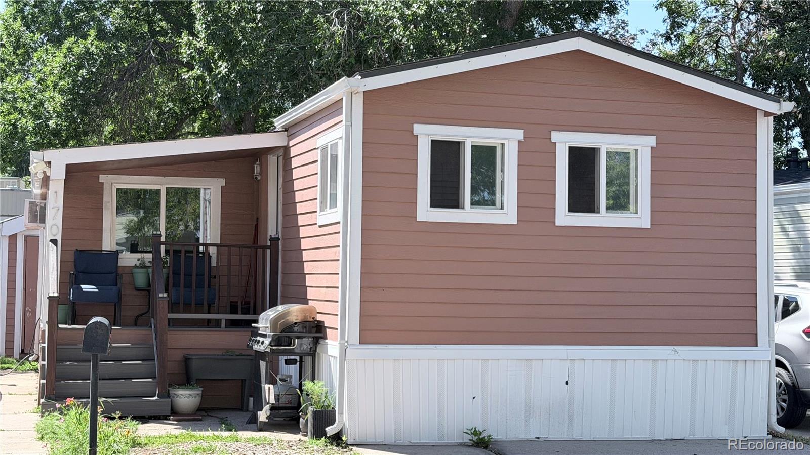 Photo 1 of 19 — 1600 Sable Boulevard, Aurora, CO 80011