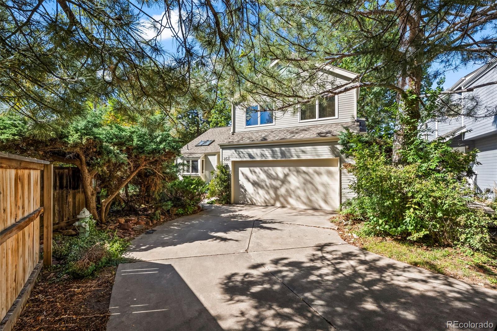 853 Racquet Lane