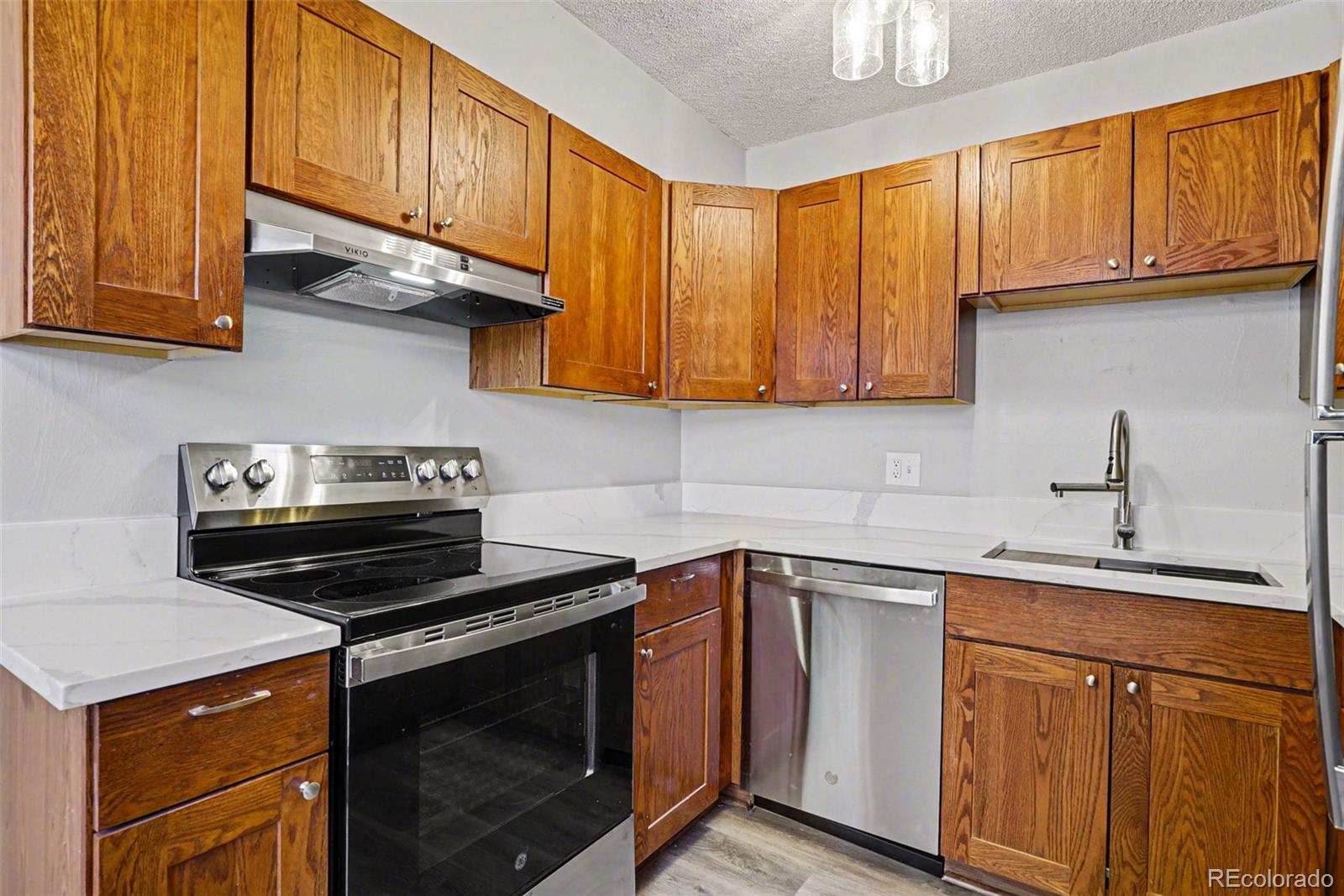 2120 S Vaughn Way 102F